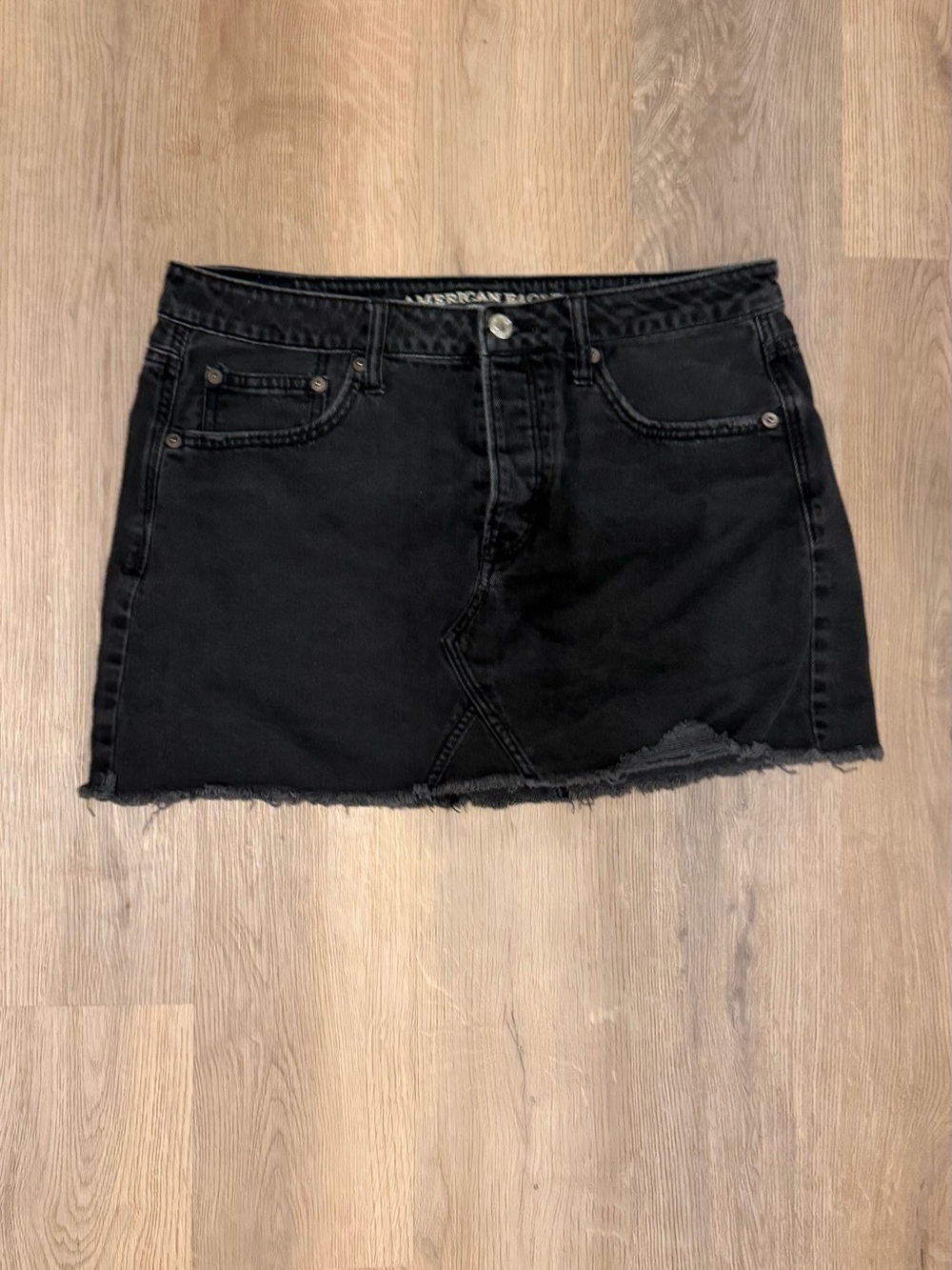 American Eagle Black Denim Mini Skirt Distressed Raw Hem Size 12